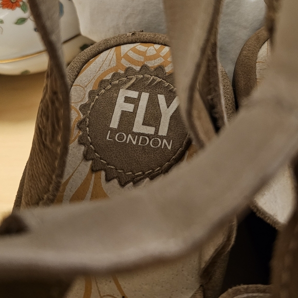 Fly London wedge sandals size 38 - Picture 3 of 10